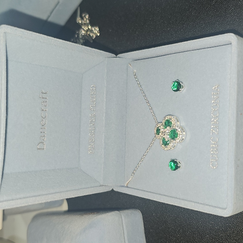 Green set